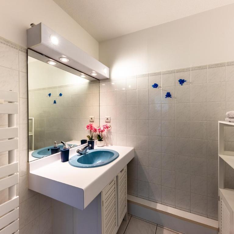 Port-Fréjus - Résidence Le Consul - Two-Bedroom Apartment - 12