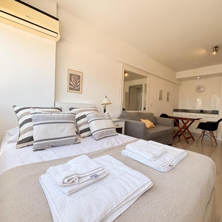 SOLAR ABASTO, ideal para una semana, cerca Movistar arena - Apartamento de 1 dormitorio - 9