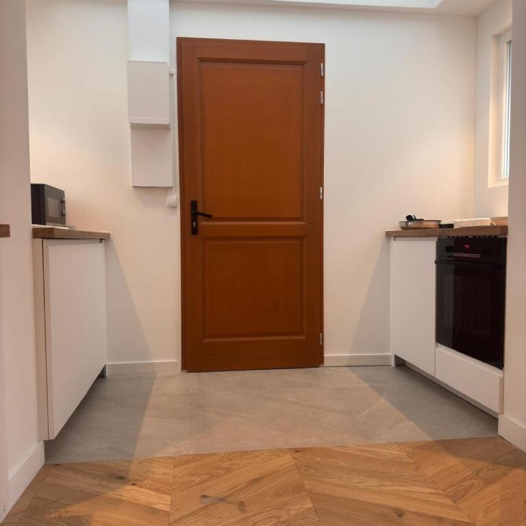 Beautiful 1bedroom apartment - Parc de la Tête d'Or - One-Bedroom Apartment - 9