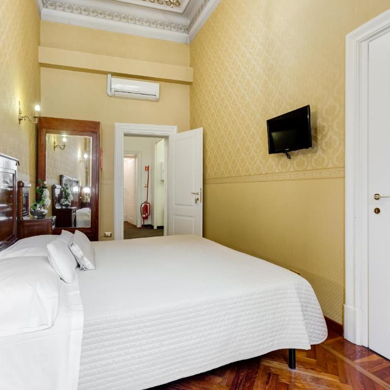 Affreschi Su Roma Luxury B&B - Camera Matrimoniale con Bagno Privato Esterno - 1