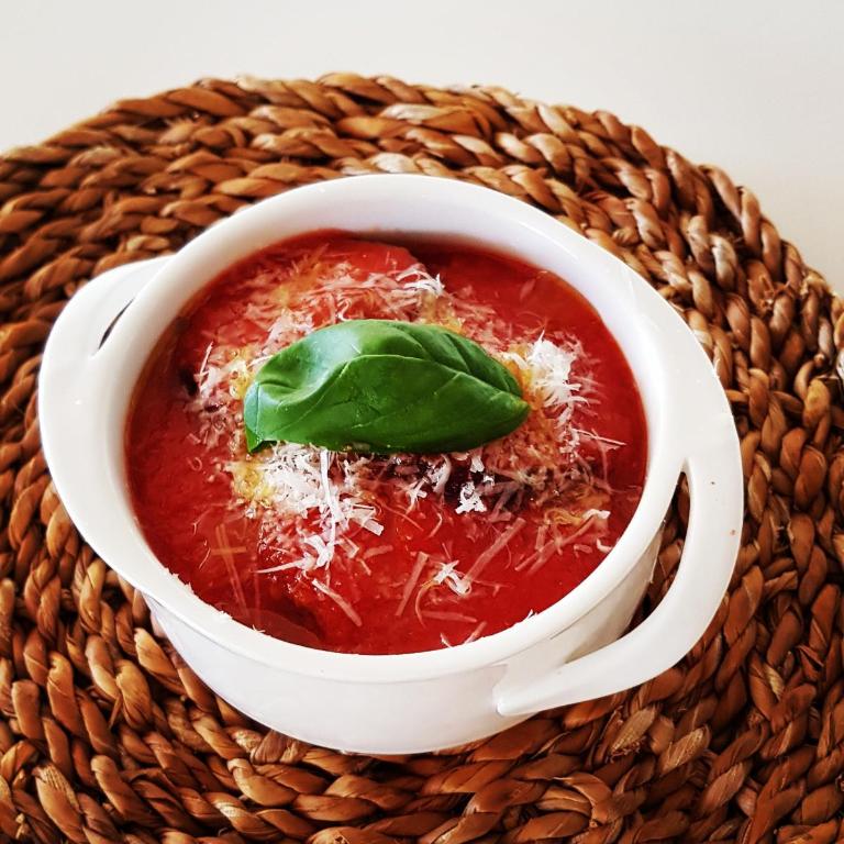 "Torretta House", in a Private Park on Lerici hills, shared Pool, Tennis, AC, parking next door, additional parking in Lerici, Cooking Lesson and Wine Tasting - Casa con 2 Camere da Letto - 8