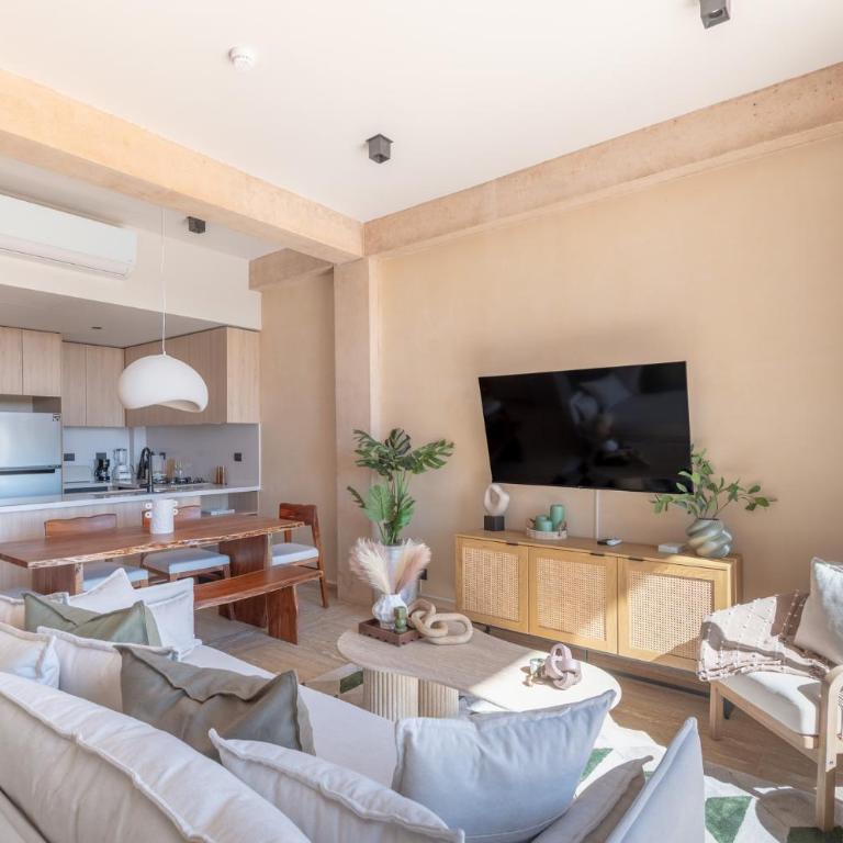 Corasol, Relaxed Stay with Terrace & Full Amenities - Two-Bedroom Deluxe Apartment - 7