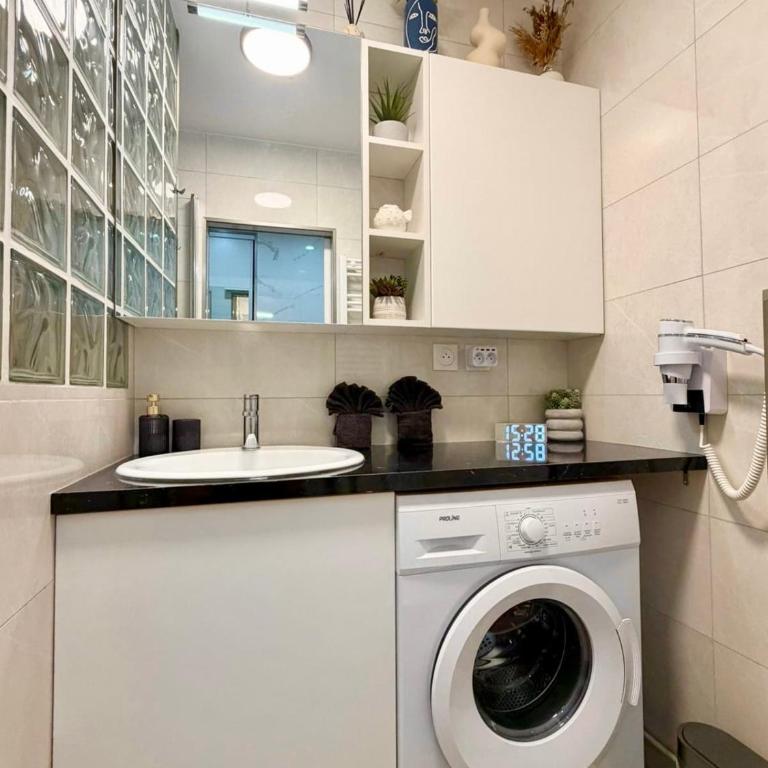 Stylish Apartment in Paris Center Metro 6 Glacière & M7 Les Gobelins - Studio - 29