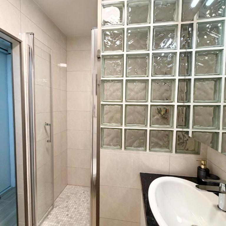 Stylish Apartment in Paris Center Metro 6 Glacière & M7 Les Gobelins - Studio - 33
