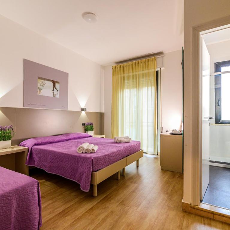 Vinsea Hotel - Triple Room - 1