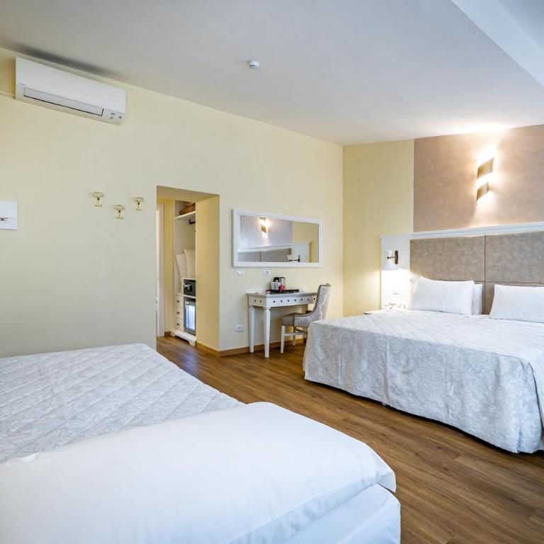 Residenza Alessandra - Camera Familiare Deluxe - 10