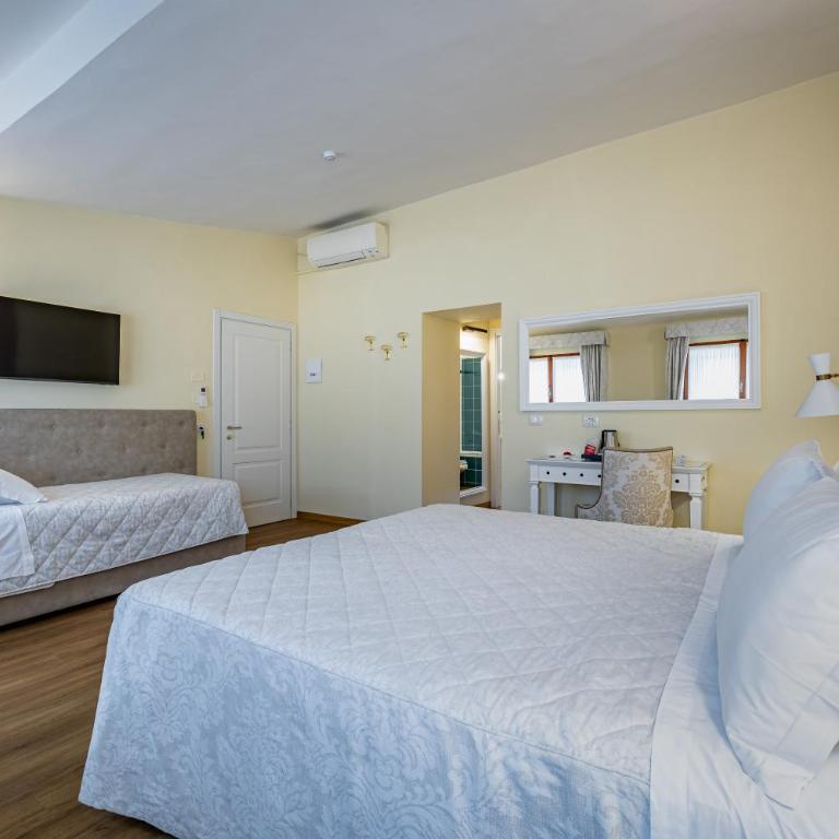 Residenza Alessandra - Camera Familiare Deluxe - 3