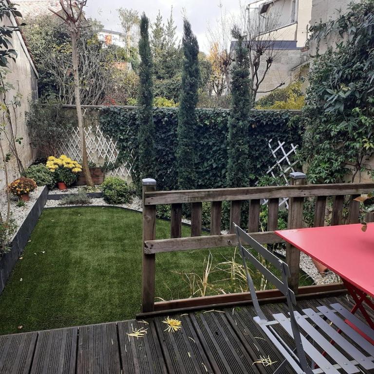 Ravissante échoppe bordelaise-Jardin-Climatisation - Two-Bedroom Apartment - 19