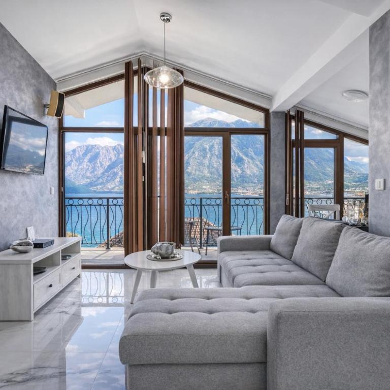 Apartments Bonaca - Apartment with Sea View - 1