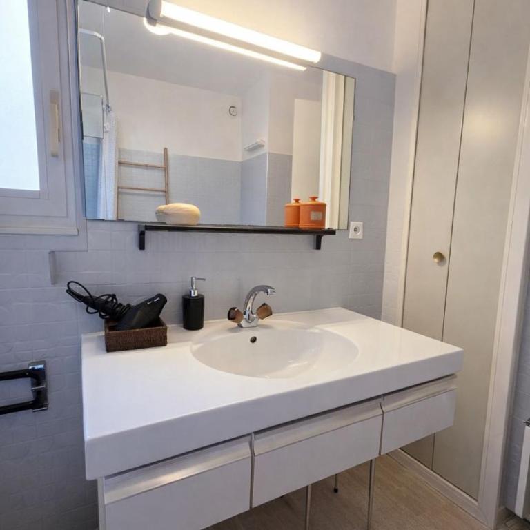Les Terrasses de la Pinède, T3, 4P, Plage & Pinède - Appartement 2 Chambres - 11