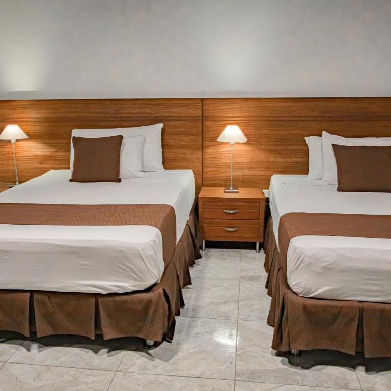 Hotel Caquetá Real HSC - Habitación Doble - 2 camas dobles - 6
