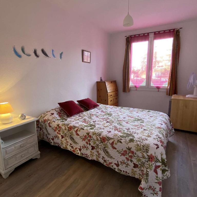 FS520-B10 Appt 3 pièces 6 personnes FREJUS - Two-Bedroom Apartment - 6