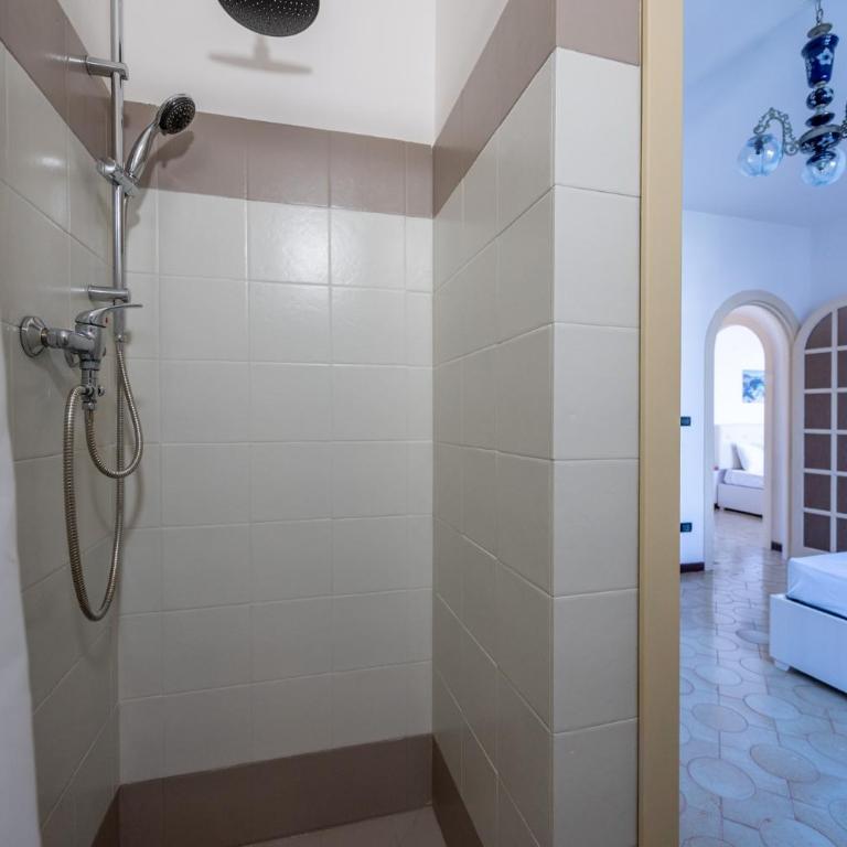Retreat dell'Orso - Villa per Vacanze in centro - Frontemare - Appartamento con 5 Camere da Letto - 45