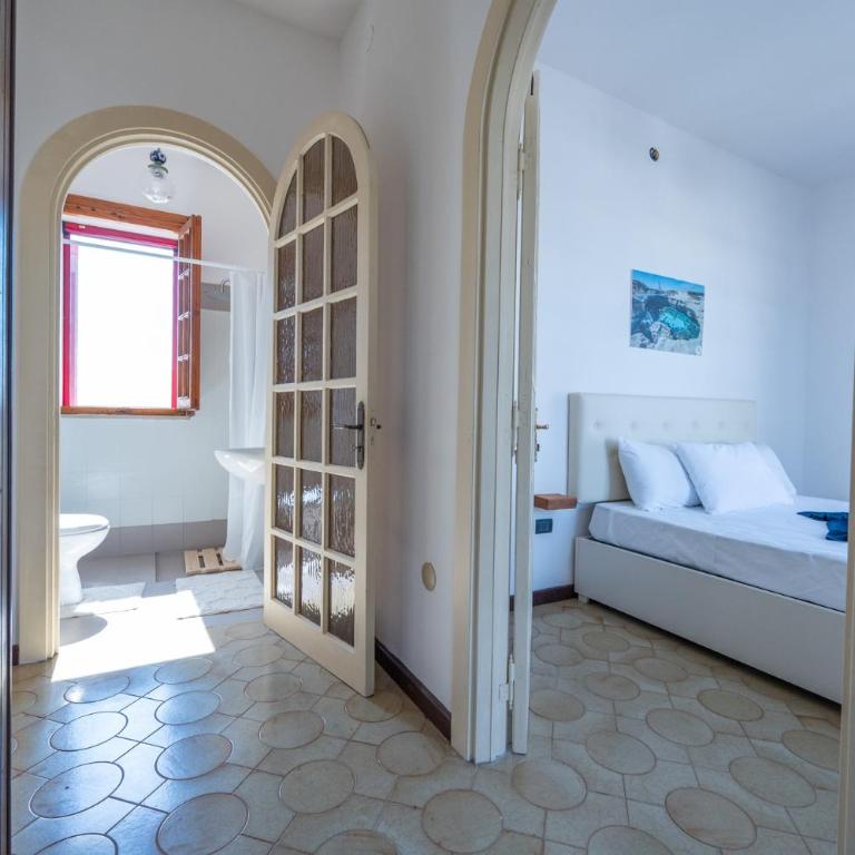 Retreat dell'Orso - Villa per Vacanze in centro - Frontemare - Appartamento con 5 Camere da Letto - 65