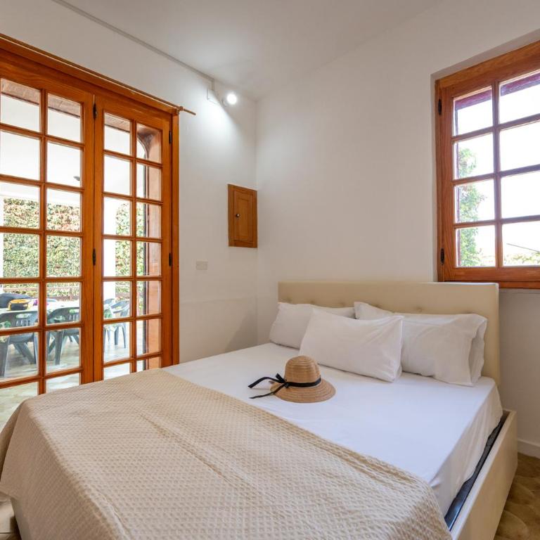 Retreat dell'Orso - Villa per Vacanze in centro - Frontemare - Appartamento con 5 Camere da Letto - 80