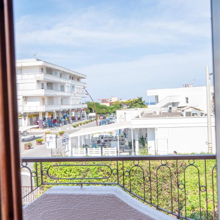 Retreat dell'Orso - Villa per Vacanze in centro - Frontemare - Appartamento con 5 Camere da Letto - 99