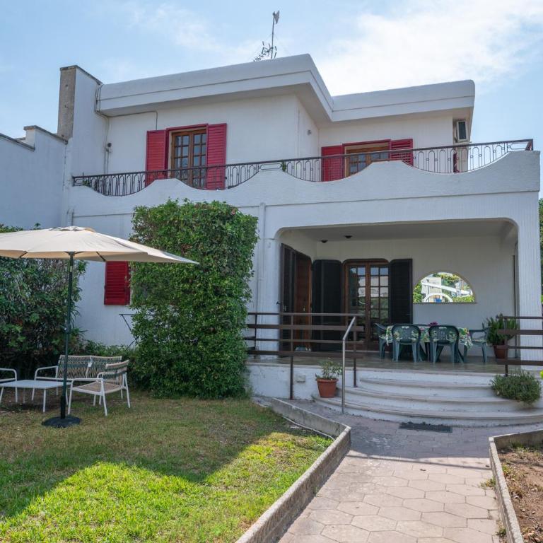 Retreat dell'Orso - Villa per Vacanze in centro - Frontemare - Appartamento con 5 Camere da Letto - 95