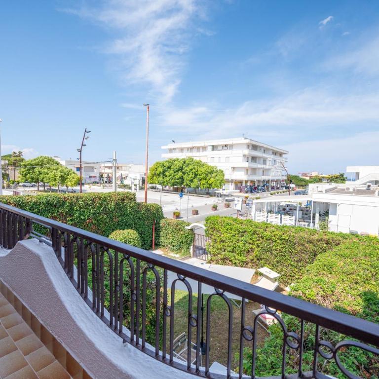 Retreat dell'Orso - Villa per Vacanze in centro - Frontemare - Appartamento con 5 Camere da Letto - 97