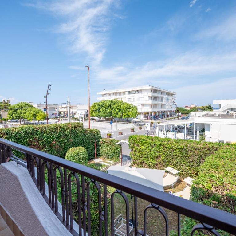 Retreat dell'Orso - Villa per Vacanze in centro - Frontemare - Appartamento con 5 Camere da Letto - 92