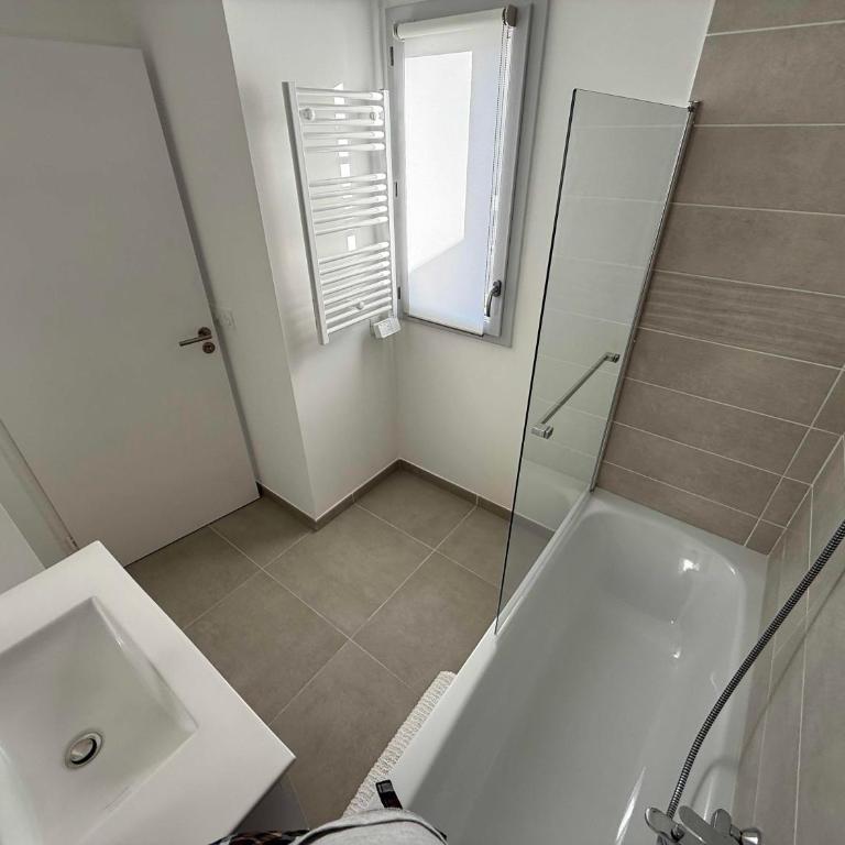 Les Terrasses d'Antibes - 2BR Duplex with Terrace - Two-Bedroom Apartment with Balcony and Terrace - 15