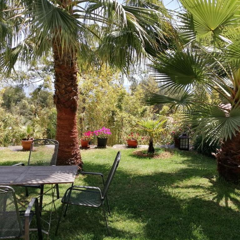 Apartment with garden and sea view Santa Cristina Blanes - Apartamento de 2 dormitorios - 1