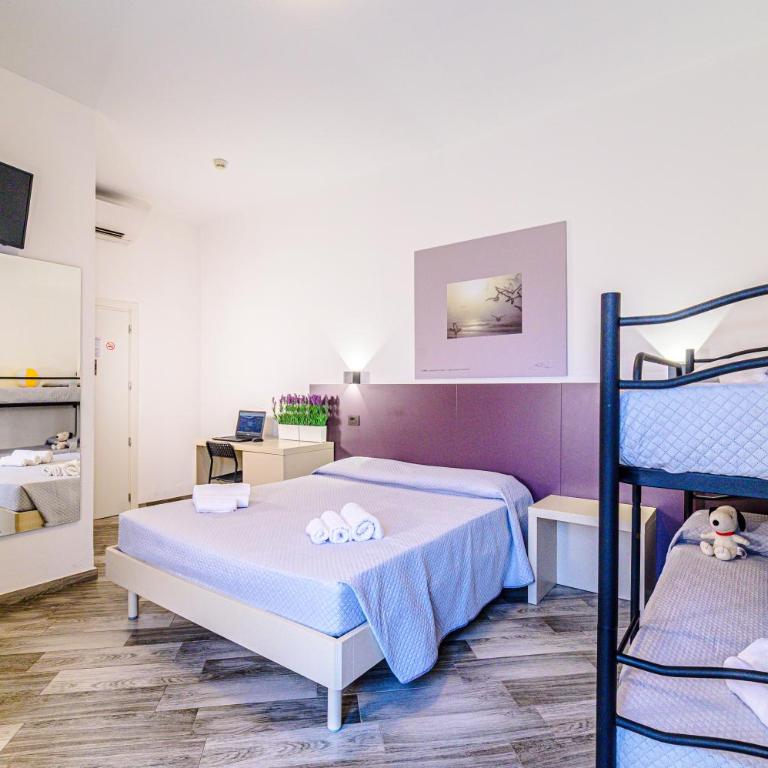 Vinsea Hotel - Quadruple Room - 6