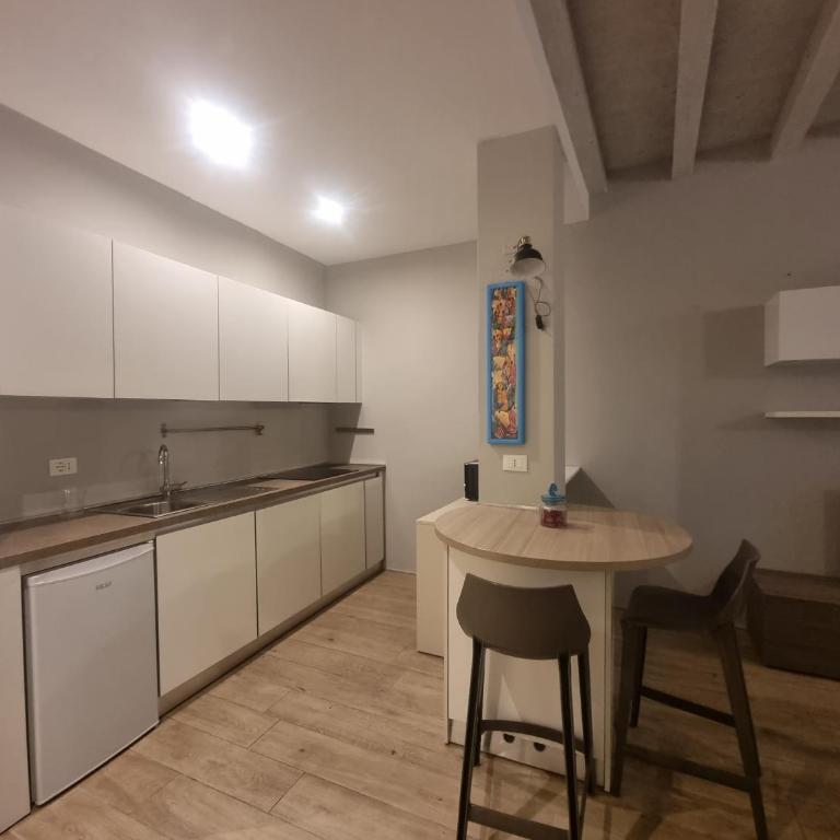 Central Retreat-by Goccia di Lago - Loft - 8