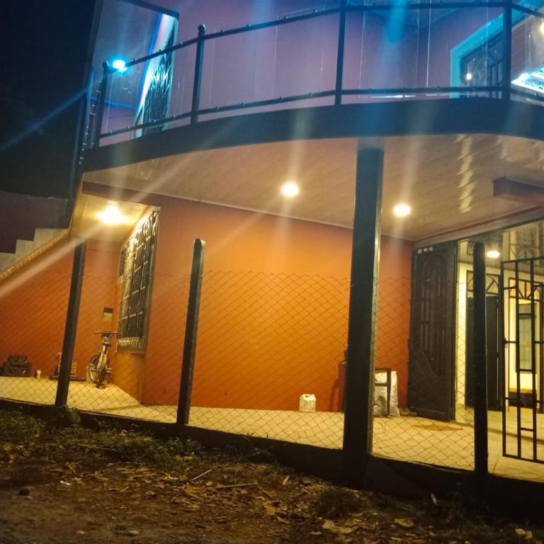 Casa De Descanso - Three-Bedroom House - 10