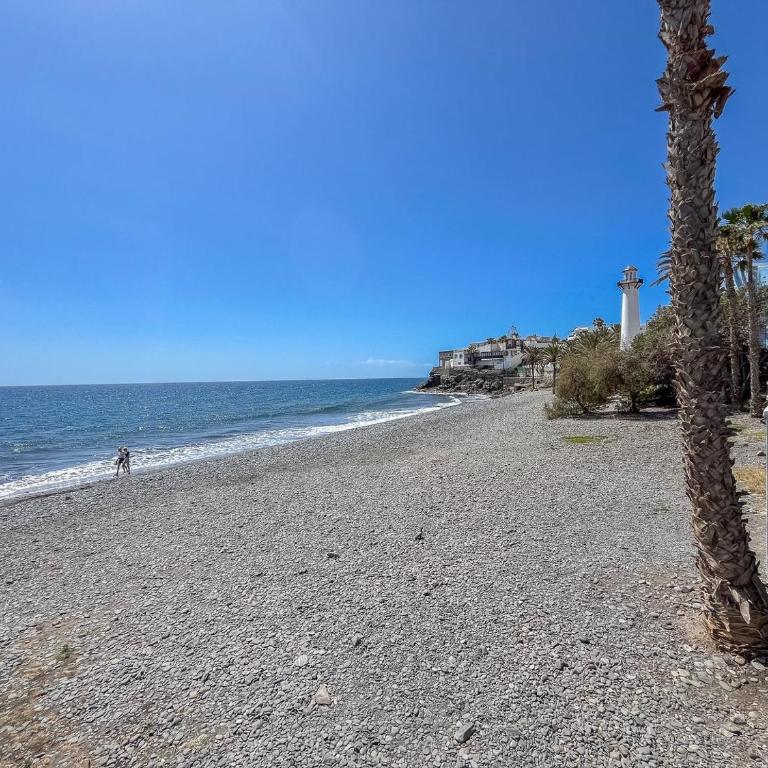 GuestReady - Playa del Aguila con Terraza Solarium - Apartamento - 35