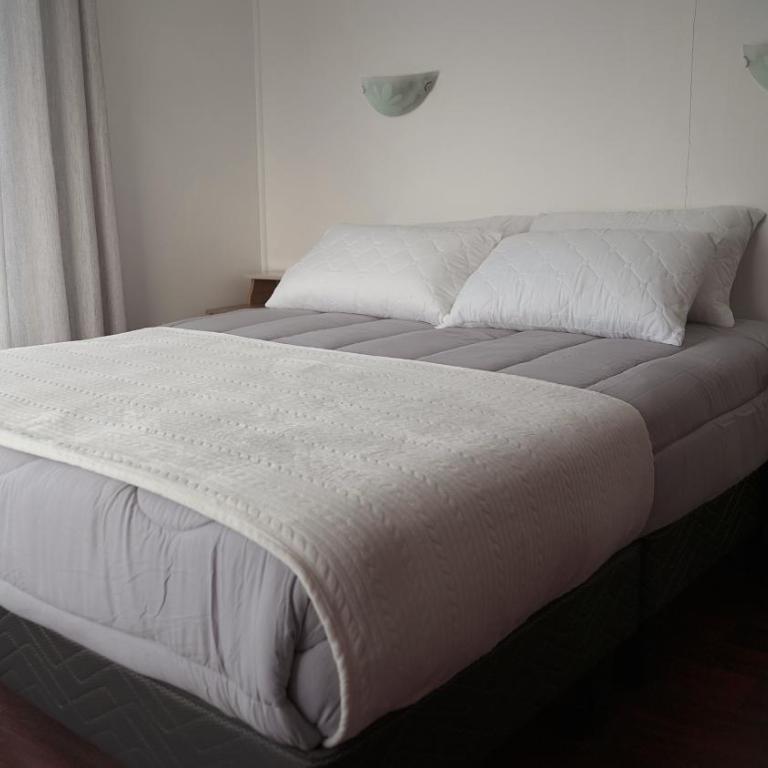 Solo Mujeres - Habitación Compartida - Double Room with Shared Bathroom - 1
