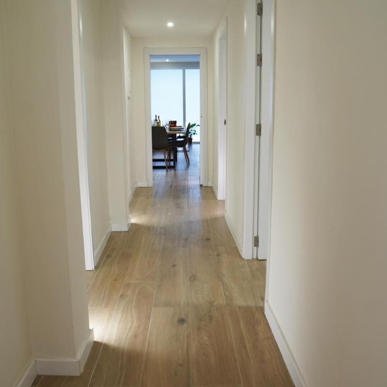 Casa Dolce Casa - Elegant 3BR Apartment Near Metro & Beach,Valencia - Three-Bedroom Apartment - 25
