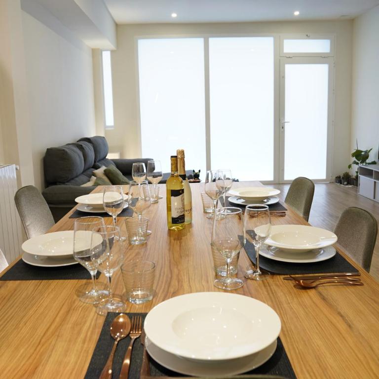 Casa Dolce Casa - Elegant 3BR Apartment Near Metro & Beach,Valencia - Three-Bedroom Apartment - 24