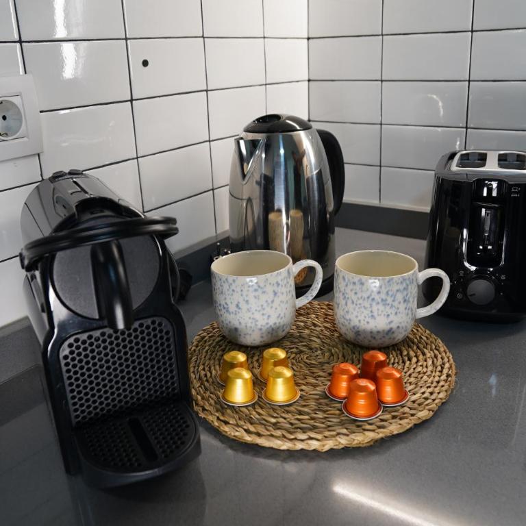 Casa Dolce Casa - Elegant 3BR Apartment Near Metro & Beach,Valencia - Three-Bedroom Apartment - 23