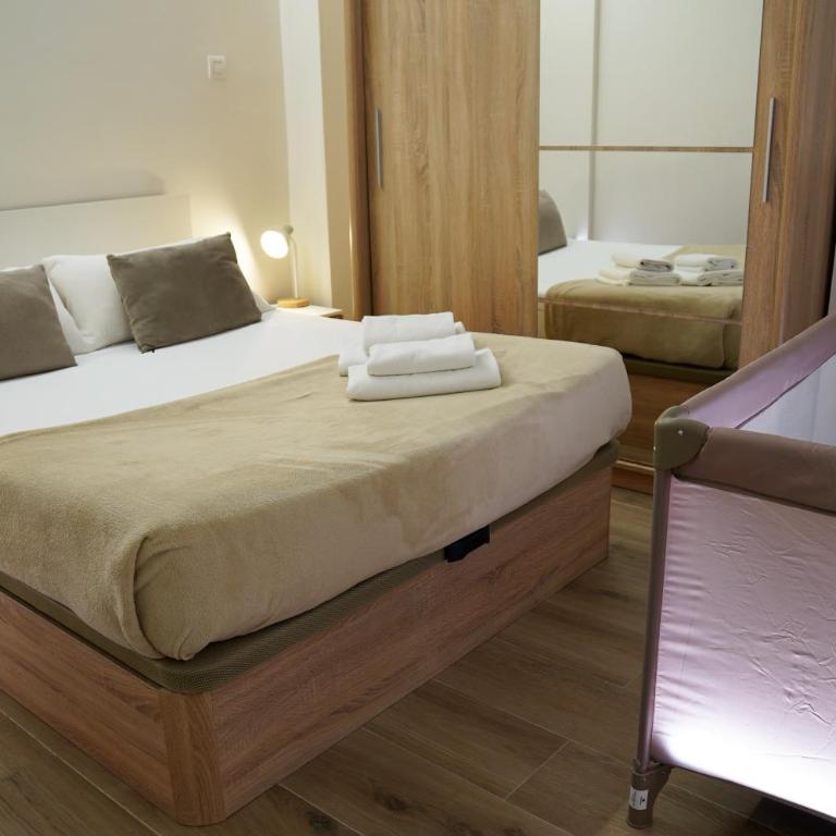 Casa Dolce Casa - Elegant 3BR Apartment Near Metro & Beach,Valencia - Three-Bedroom Apartment - 7