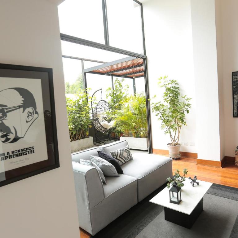 Diseño, Luz Natural y Jardín Privado en Loft - Apartamento de 1 dormitorio - 18