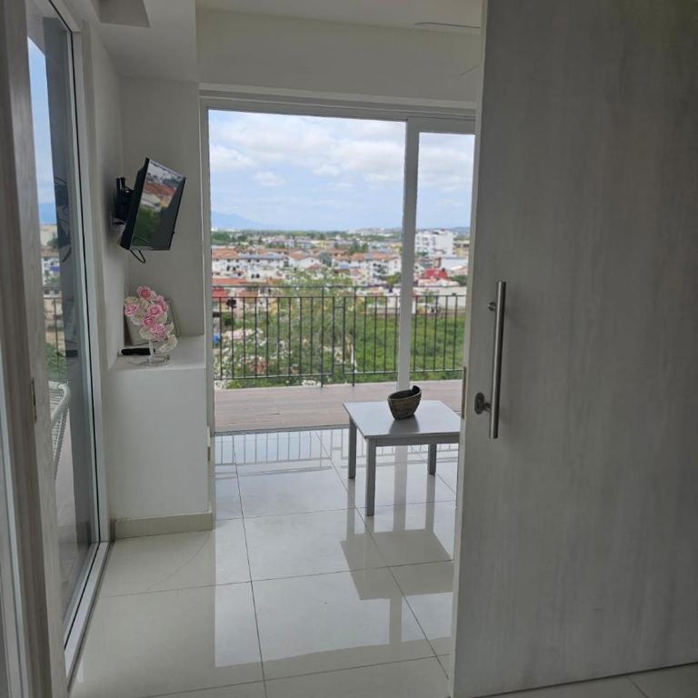 Zoho Luxury Condo with Rooftop Pool, Gym, Parking - One-Bedroom Apartment - 32