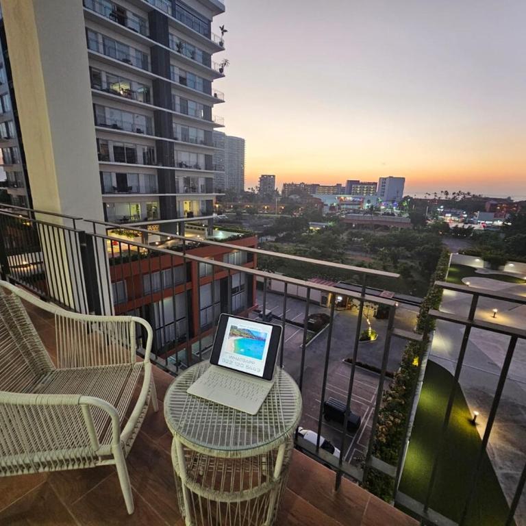 Zoho Luxury Condo with Rooftop Pool, Gym, Parking - One-Bedroom Apartment - 39