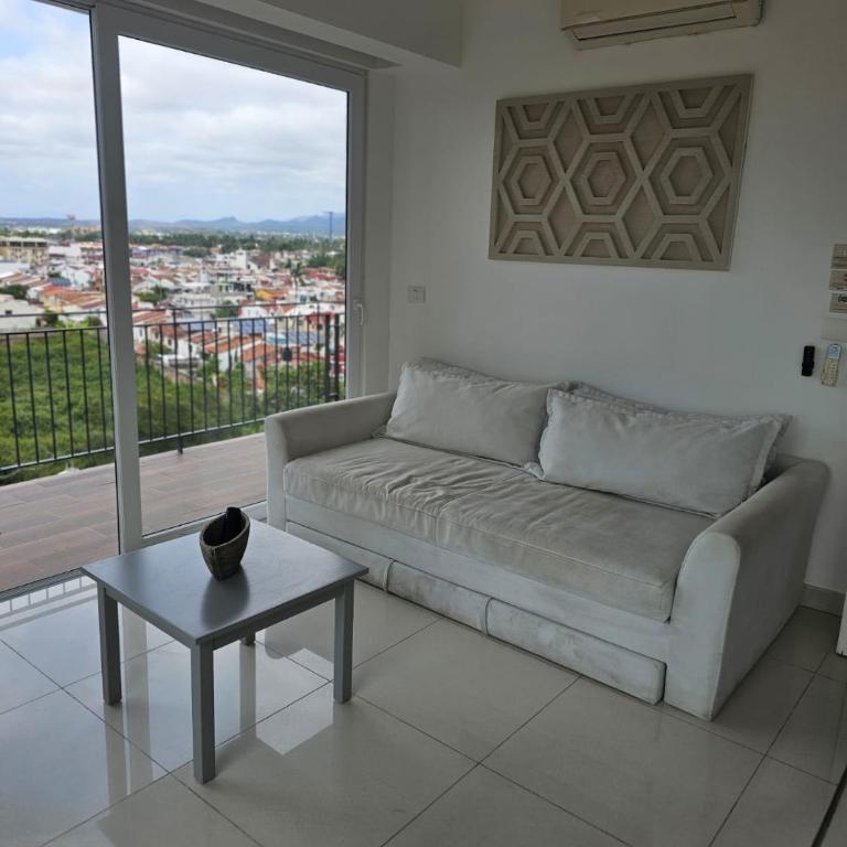 Zoho Luxury Condo with Rooftop Pool, Gym, Parking - One-Bedroom Apartment - 45