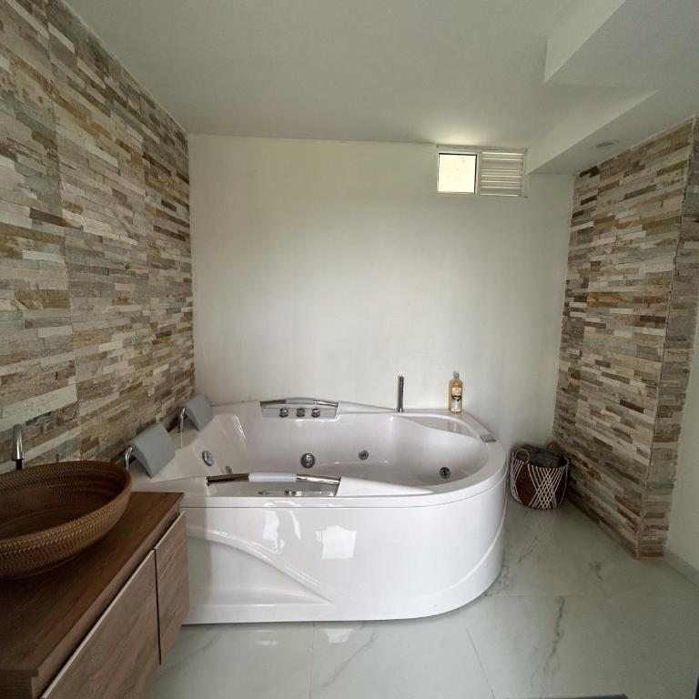 Nativa Park Suites - Vista & Confort en Villeta - Two-Bedroom Apartment - 10