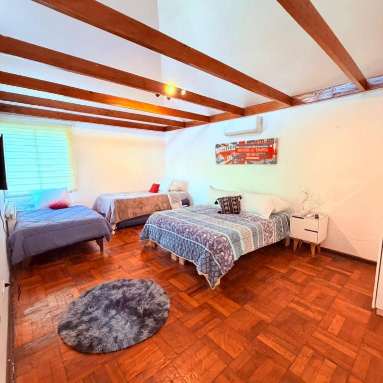 Casa Las Condes, steps from Manquehue Metro - Three-Bedroom House - 11