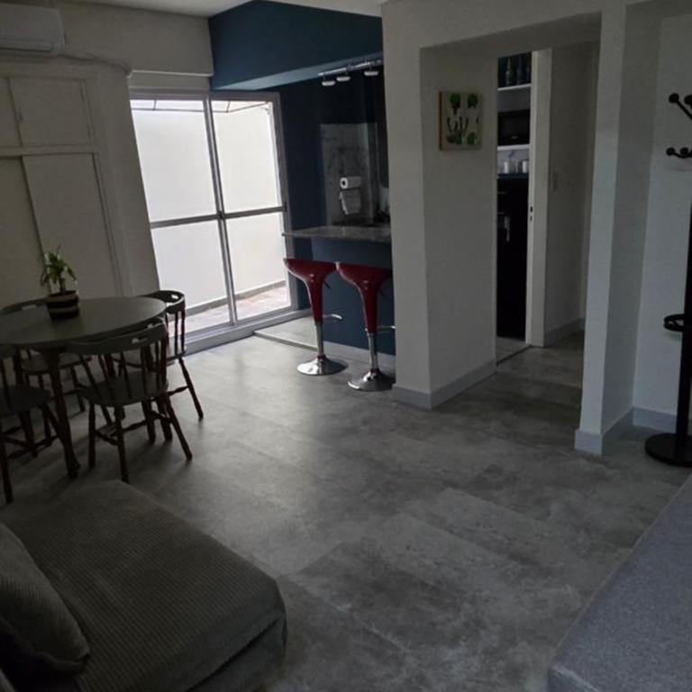 Lavalle Apartamento - Apartamento de 1 dormitorio - 32