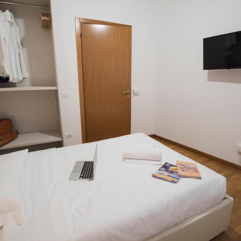Italianflat - Rentroom 200mt to Arena - Camera Matrimoniale con Bagno Privato Esterno - 6