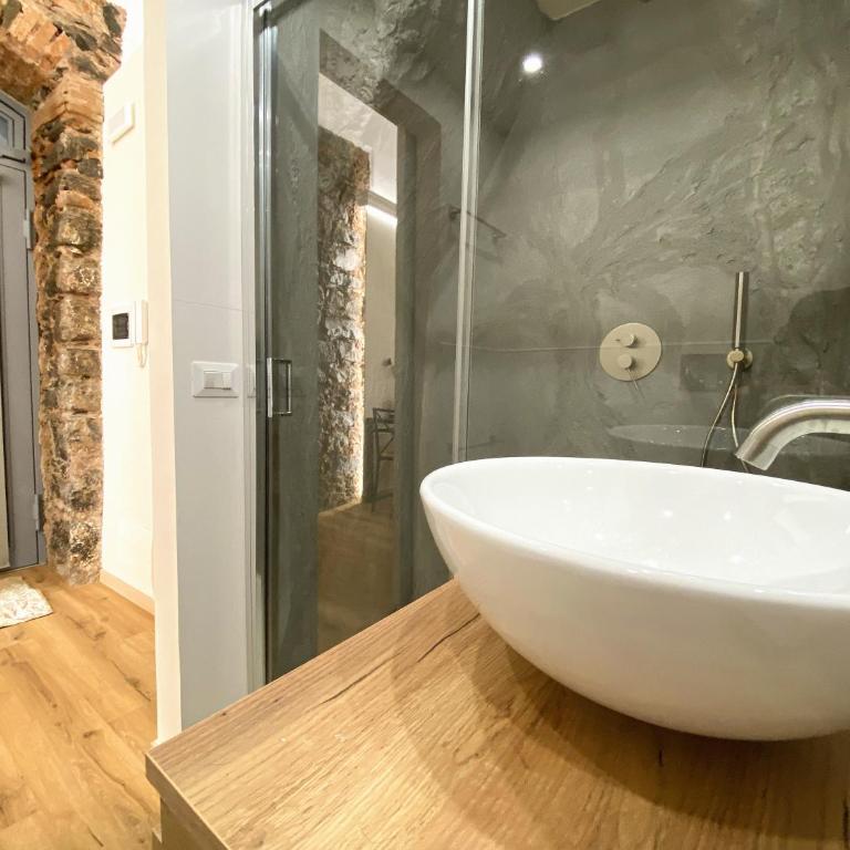 Sicilian Home Duomo Catania - Lava Apartment - One-Bedroom Apartment - 20