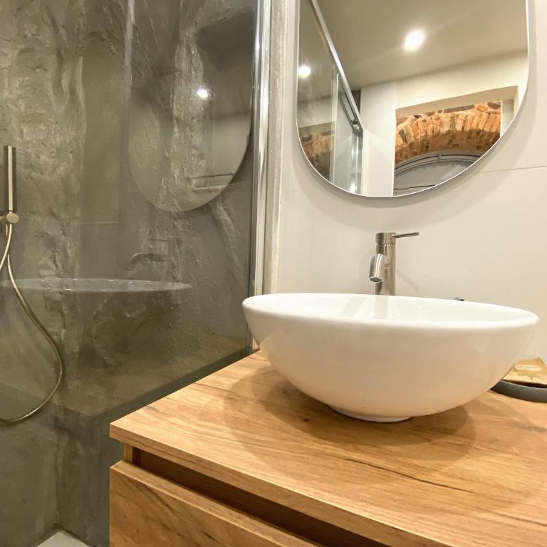 Sicilian Home Duomo Catania - Lava Apartment - One-Bedroom Apartment - 6