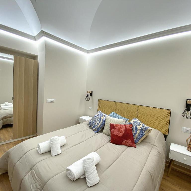 Sicilian Home Duomo Catania - Lava Apartment - One-Bedroom Apartment - 11