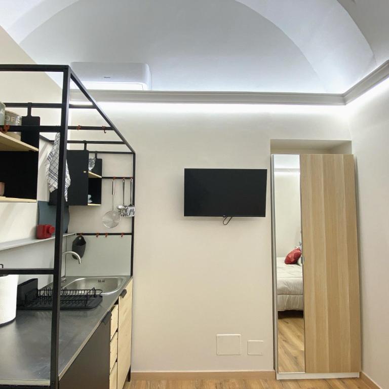 Sicilian Home Duomo Catania - Lava Apartment - One-Bedroom Apartment - 28