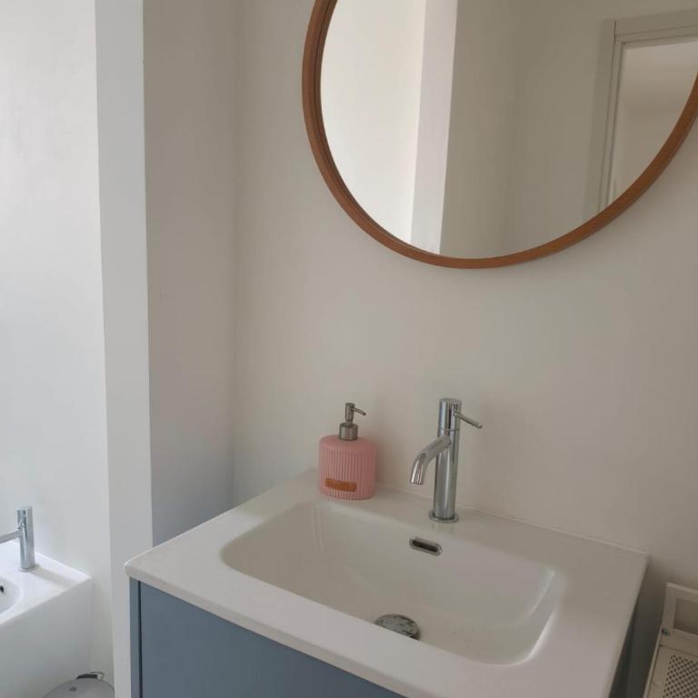 Garibaldi Apartment Sanremo La Piazzetta - One-Bedroom Apartment - 24