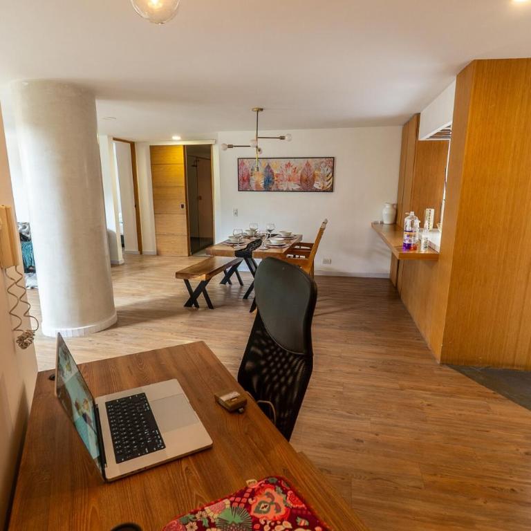 Duplex First laureles park - Three-Bedroom Apartment - 6