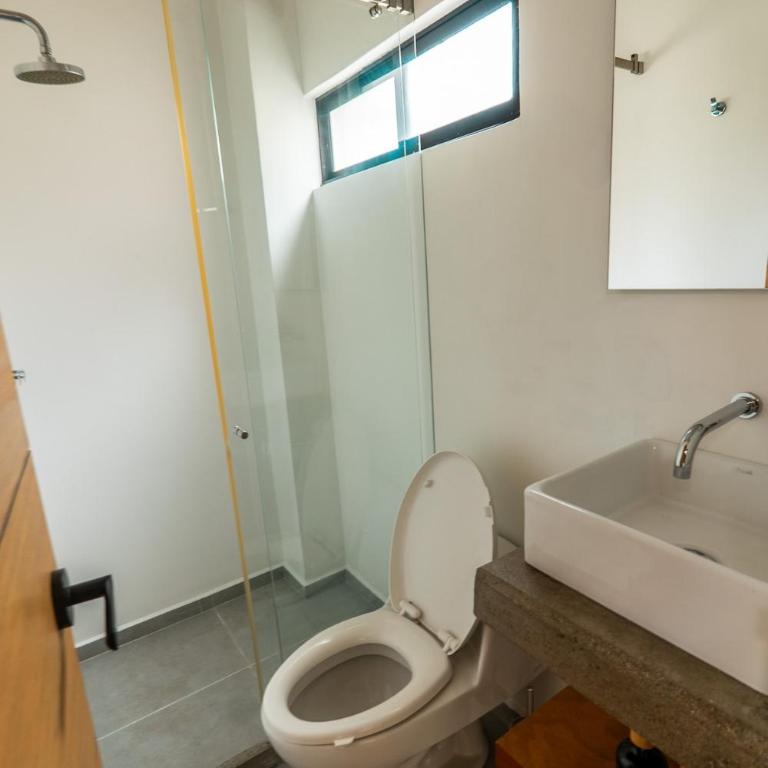 Duplex First laureles park - Three-Bedroom Apartment - 10