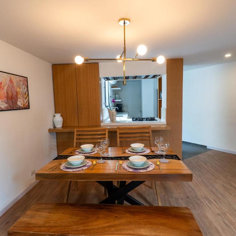 Duplex First laureles park - Three-Bedroom Apartment - 15